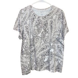 •CROFT & BARROW•NWOT BLACK/WHITE/GRAY PAISLEY CLASSIC TEE IN SIZE 2X